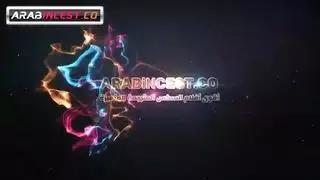 الأم ذات الصدر الكبير تأخذ قضيب ابنها بعمق بعد تمارين التمدد