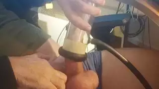 قضيب كبير يطالب بالقحف العميق لأقصى متعة