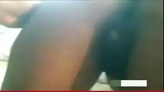فتاة جميلة فتاة بيانكا تمتص المتدرب جاف