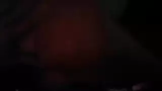 جنس ثلاثي صريح: مارثا ستوكلي تتحول لوحشية بينما بيج أوينز تمص العضو