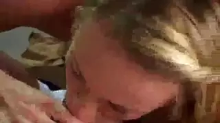سكس لوطي يقذف بطيز