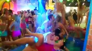 ام كبيرة وسمينة نيك مع اءبنها