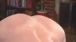 هي مستعدة لأي وظيفة لأنها توسلت لهذا الدور الصعب