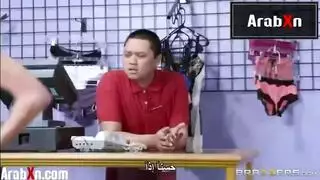 سكسي نيك الزبونة في المطعم