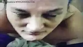 تختنق بالقضيب الأسود الكبير وتُملأ مؤخرتها بواسطة ريتا سولانو
