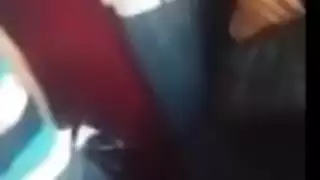 النياكه وصلت الاتوبيس الواد عمال يدقر فى اليت ولا هامه حاجه