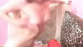 عاهرات مكتب شابات يبلعن كل سائل بعد ساعات العمل