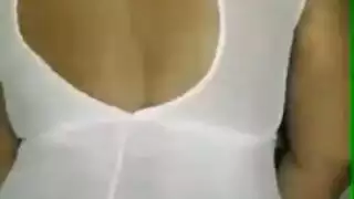 حمار معه مرهة