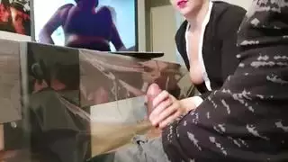 أسحب ديكي أمام السكرتير إنها تفاجئني عندما أتعرض ل