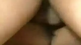 سيدات ناضجات ممتلئات الجسد ببشرة بيضاء كالحليب