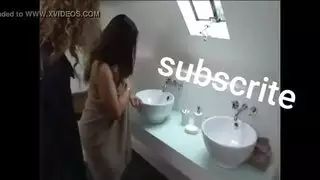 سباك أمريكي يوفر حفر عميق لميلف حامل