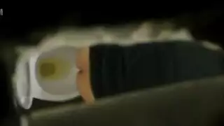 لاتينا جميلة تأخذ شرجاً عميقاً من قضيب ممثل إباحي سميك