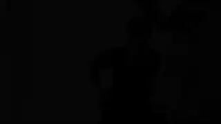 جماع هاوي ناضج: أفخاذ مُحكمة حول قضيب قاسٍ