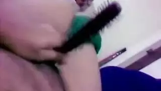 رجل يعشق دعك ألكس
