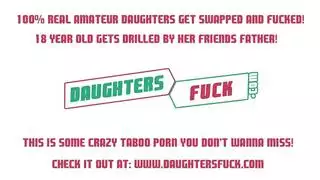 يجد زوجته تتناك من رجل اخر في بيت