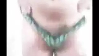 علاقة جنسية جماعية علنية في النادي