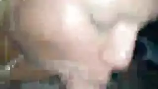 ديفا بورن تمص القضيب وتستمتع بمص بظرها بالمقابل
