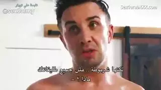 يبدل زوجته معه صاحبه نيك