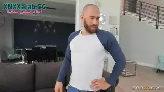 خادمات في زي رسمي تنكك مهبلهن بقوة