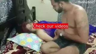 فانتازيا نيك عربي وحليب مع معلمة كبيرة الصدر