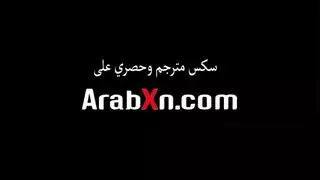 الام تقفش ابنها وتنيكه اطالي