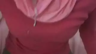 سعودي إكس إكس إكس: جارة ميلف تتلقى ضربًا قاسيًا