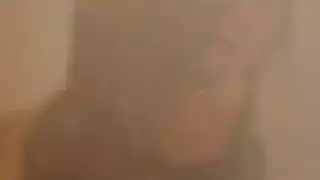 فتاة خشب الأبنوس مثير إرضاء بوسها ورجل