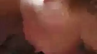 نتاشا نيس في الحمام