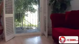 نيك مرهقات مع رماها في منزله أول مرا تتناك من لخلف