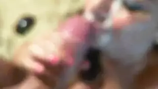 جلسة مص شديدة للقضيب ونيك الثدي تنتهي بالقذف