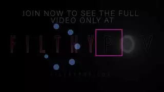 xxx مع أخي يدمج أخته في المرحاض