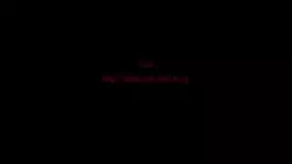 يهيج كسها بيده قبل النيك و هي تصرخ و تطلب منه ان يدخل زبه و لا يمحنها اكثر