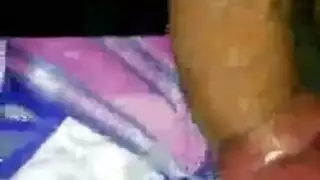 العاهرة المراهقة تحصل على قذف كبير على وجهها من قضيب ضخم