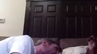 مراهق مثلي مع رجل الامن