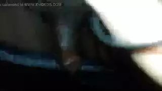 زوج شاب وزوجته يجربان الجنس العنيف