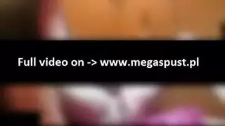 عقاب الشمع الحسي تتوسل للمزيد