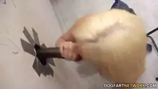 هذا هو كيف ساخم القطب عارية مارس الجنس الرقيق الجنس