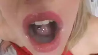 تخدع أخوها لكى يقذف بداخلها