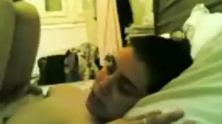 عايزها اي مش عايزهاا حاجه امال فتحه رجالك ليه