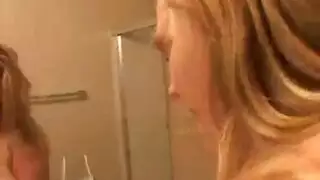 رضع ولحس بزاز صيني