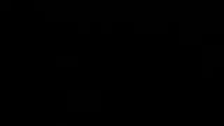 تدخل ابنها وهو يستمني