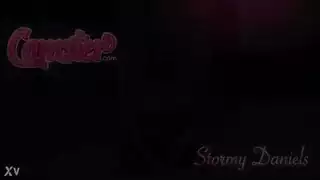 جميلة سمراء تركب قضيب زوج امها الصلب