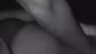 حشو الكس الكريمي في كس لاريدو المبلل