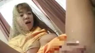 عمل يدوي بقسوة في الجلباب العربي التقليدي