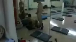 لقطات سرية لاعبي ألعاب عرب يمارسون الجنس الشرجي القوي والجنس الفموي