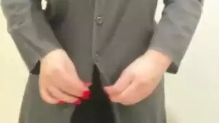 الرئيس يتلقى فيديو سري للجماع الشرجي من مساعدته المحجبة الشبقية
