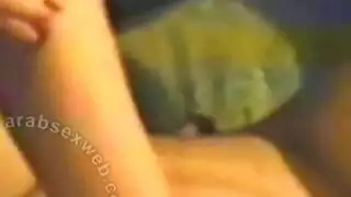 اتنين عواجيز بيلعبوا في بعض في الحمام