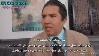 مراهق يمارس الجنس مع توأم ميلف في علاقة ثلاثية صريحة