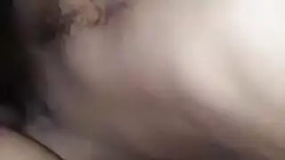 نيك نيبالي خام: صوت غير مقطع لضرب الفرج