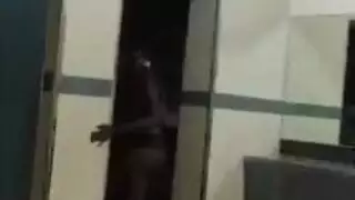 وجه بريء، أفعال قذرة إجراءات إباحية كاملة